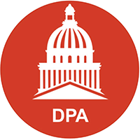 Logo de l'association des étudiants du Master 2 Droit Public Approfondi (DPA)