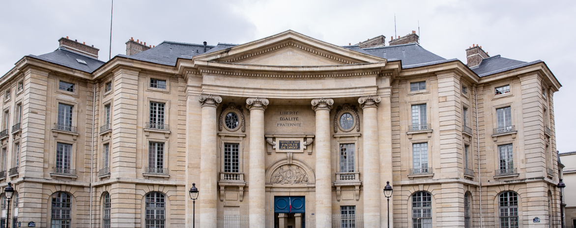 Photo de la facade u centre Panthéon, université Panthéon-Assas
