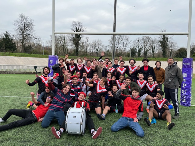 Equipe masculine de rugby ayant remporté la victoire face à l'équipe de La Sorbonne